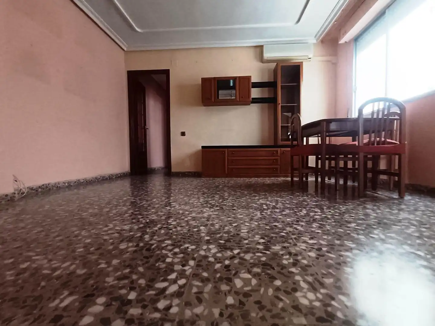 Wohnzimmer von Wohnung zum Verkauf in Cieza mit Klimaanlage und Balkon