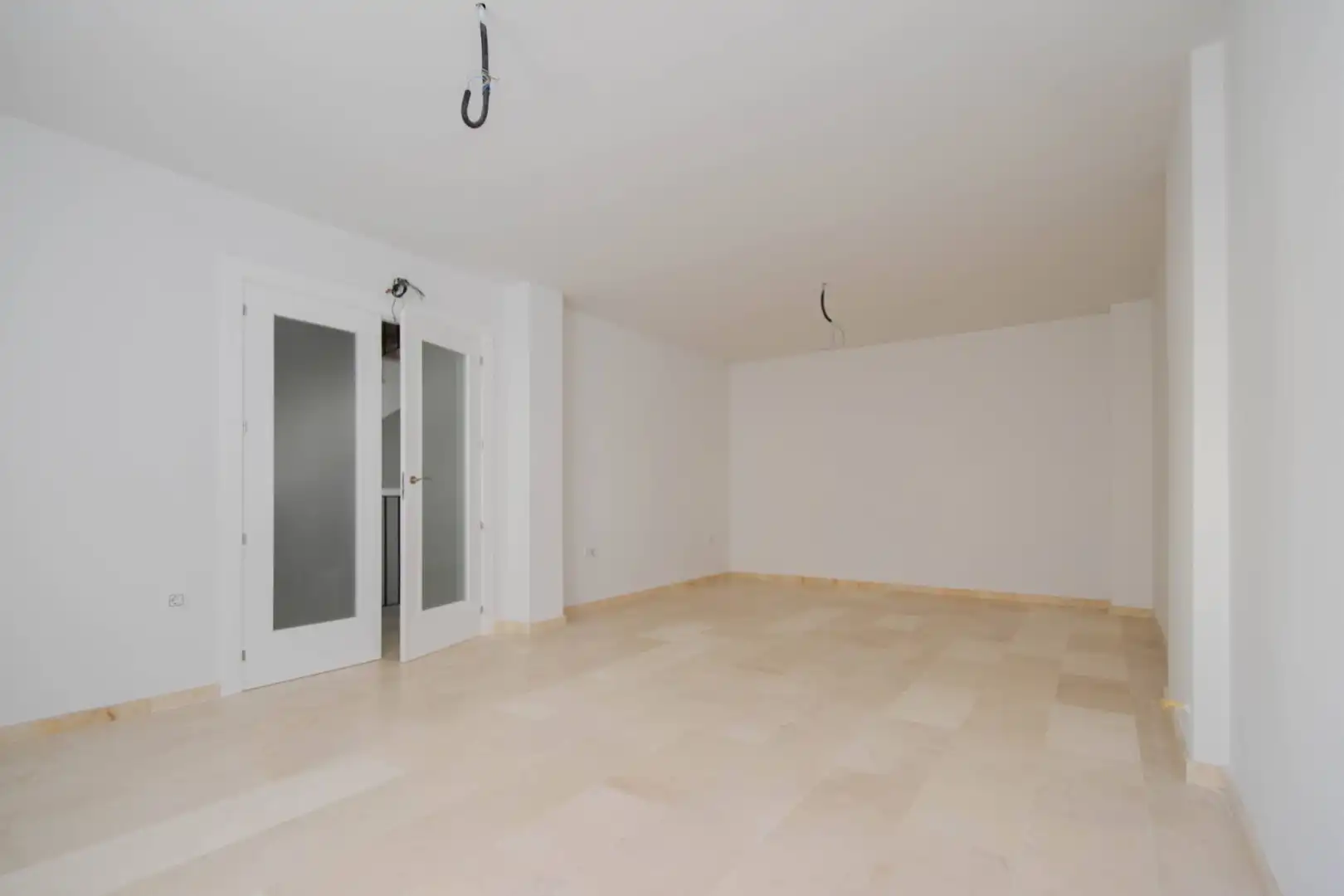 Casa adosada en venta en Atarfe con Trastero y Balcón
