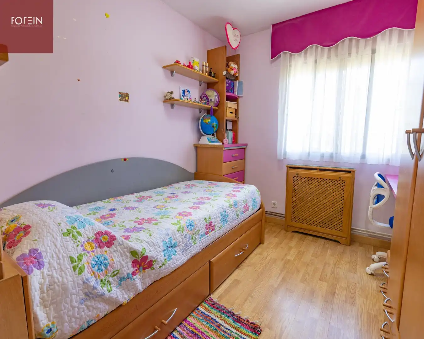 Habitación de Casa o chalet en venta en El Casar con Aire acondicionado, Calefacción y Jardín privado