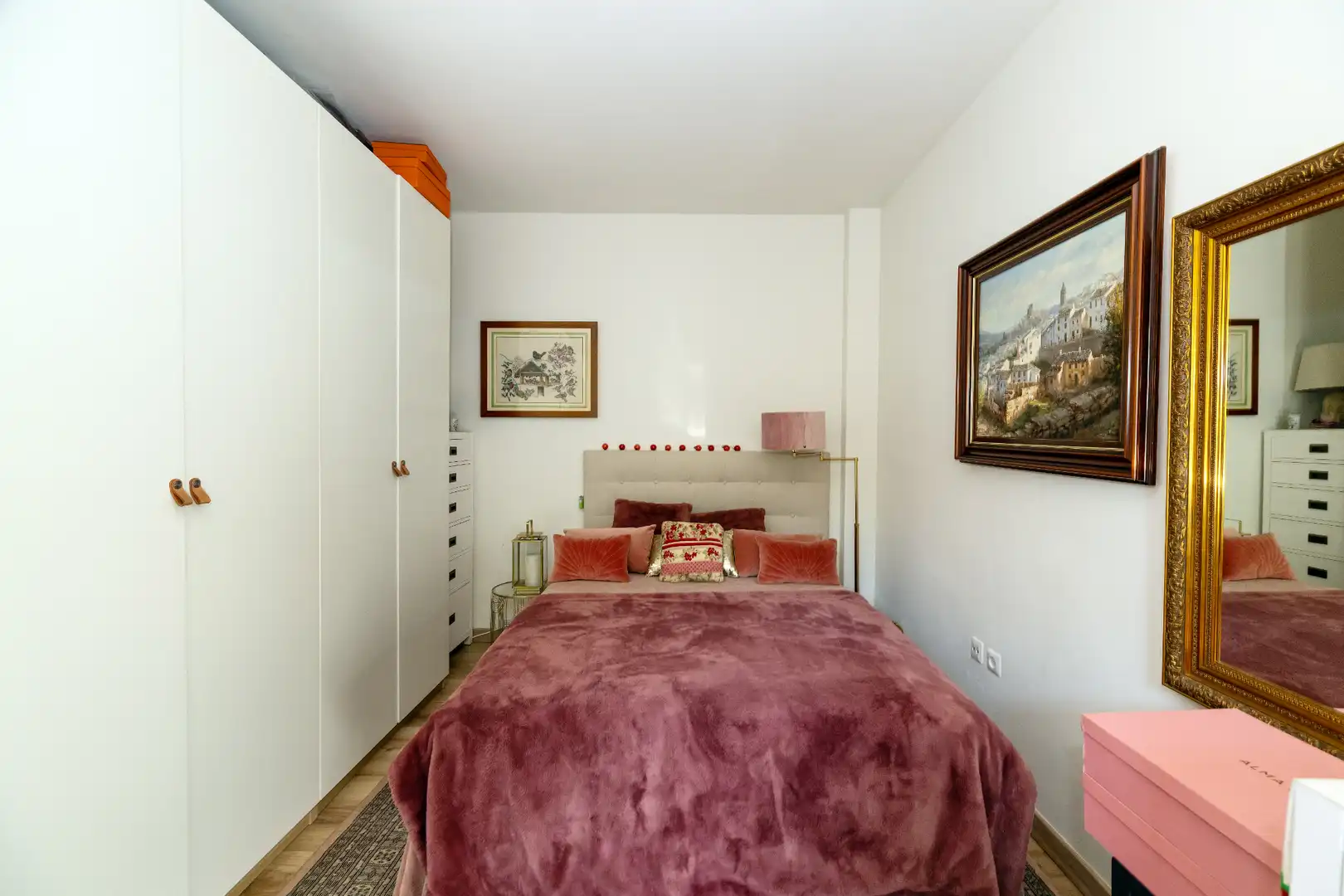 Dormitori de Casa o xalet en venda en Málaga amb Aire condicionat, Calefacció i Jardí privat