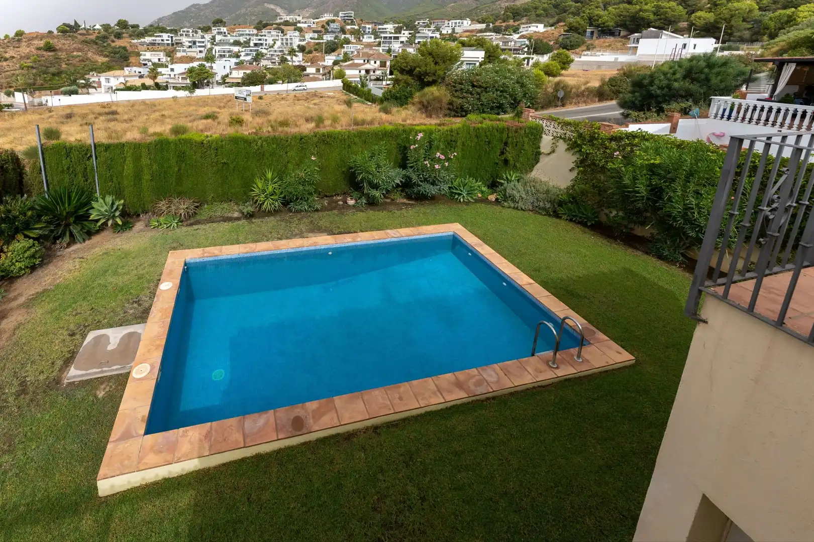 Piscina de Casa o chalet en venta en Mijas con Aire acondicionado, Jardín privado y Terraza