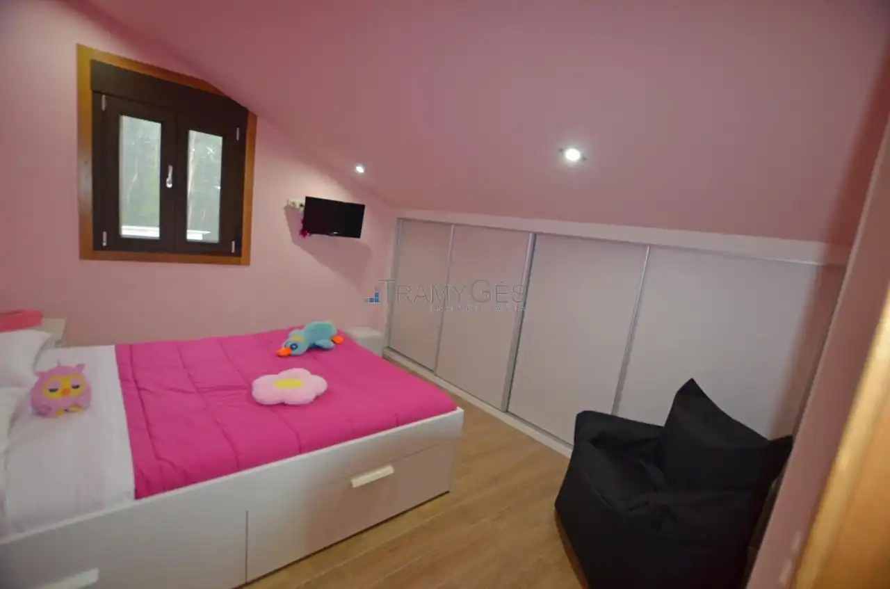 Habitación de Casa o chalet en venta en Tui con Calefacción, Jardín privado y Terraza