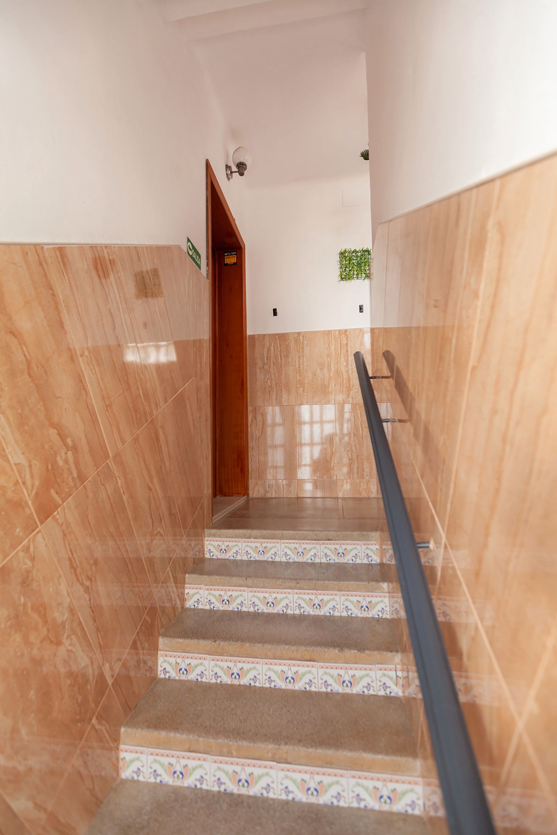 Apartament en venda en Dos Hermanas amb Alarma