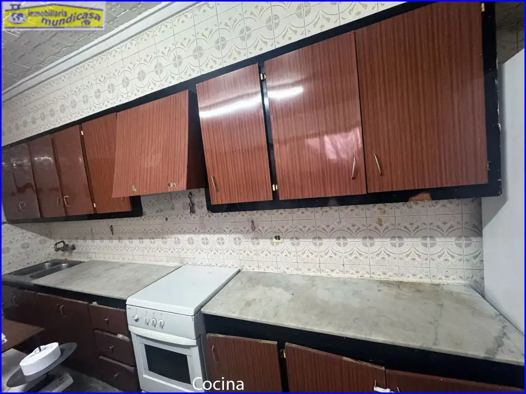 Cuina de Casa adosada en venda en Albatera amb Terrassa i Traster