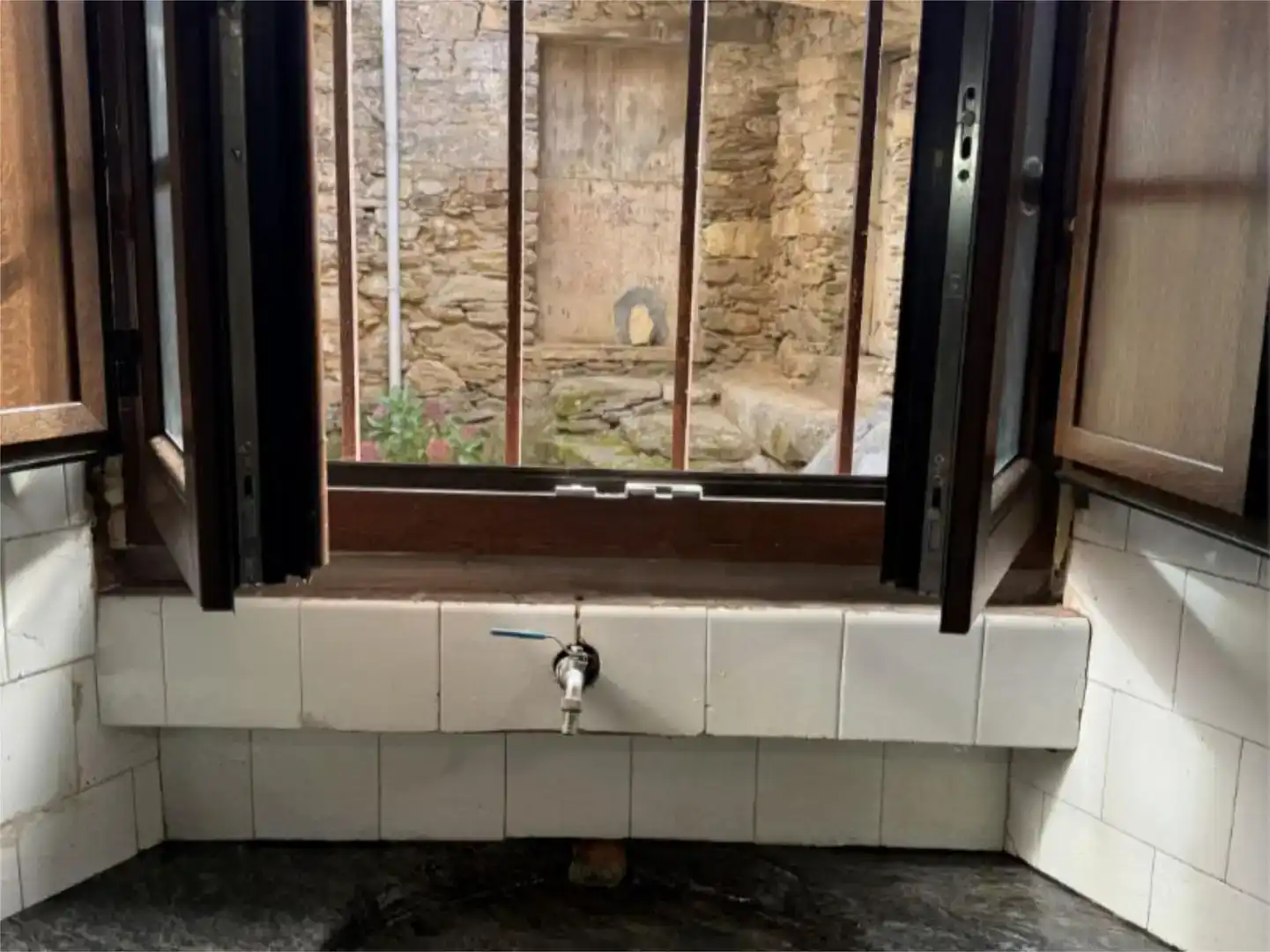 Terrassa de Pis en venda en Valdoviño amb Jardí privat, Traster i Moblat