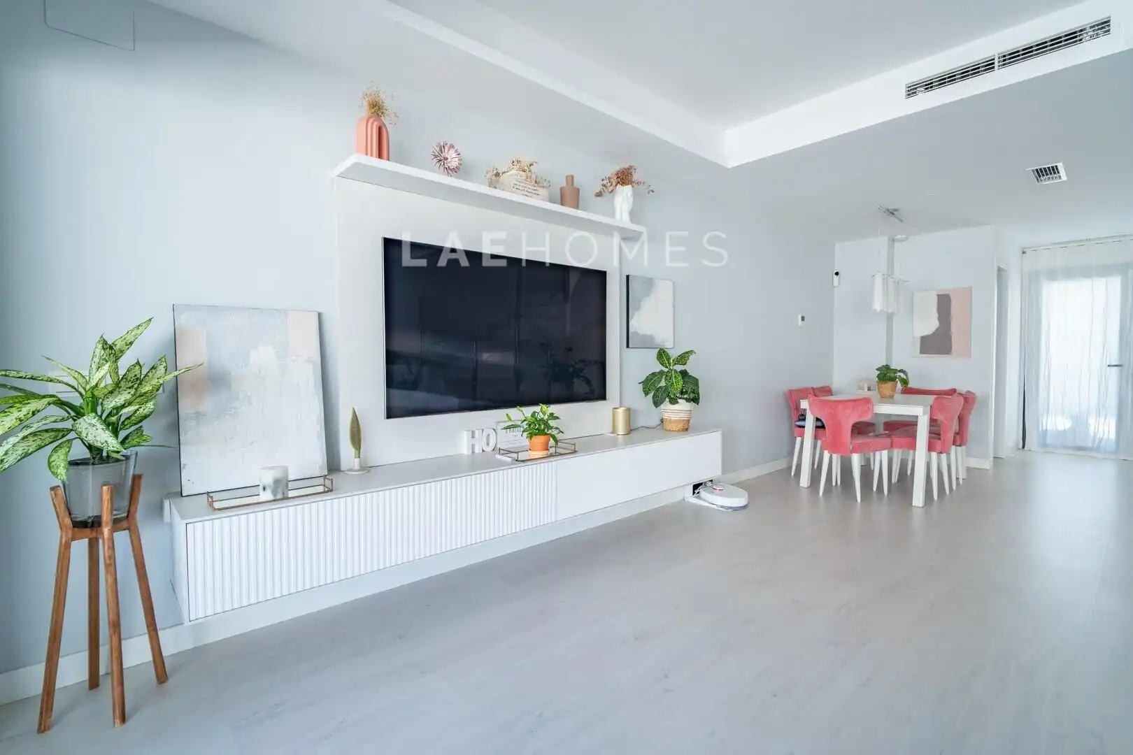 Sala d'estar de Casa adosada en venda en Rincón de la Victoria amb Aire condicionat, Calefacció i Terrassa