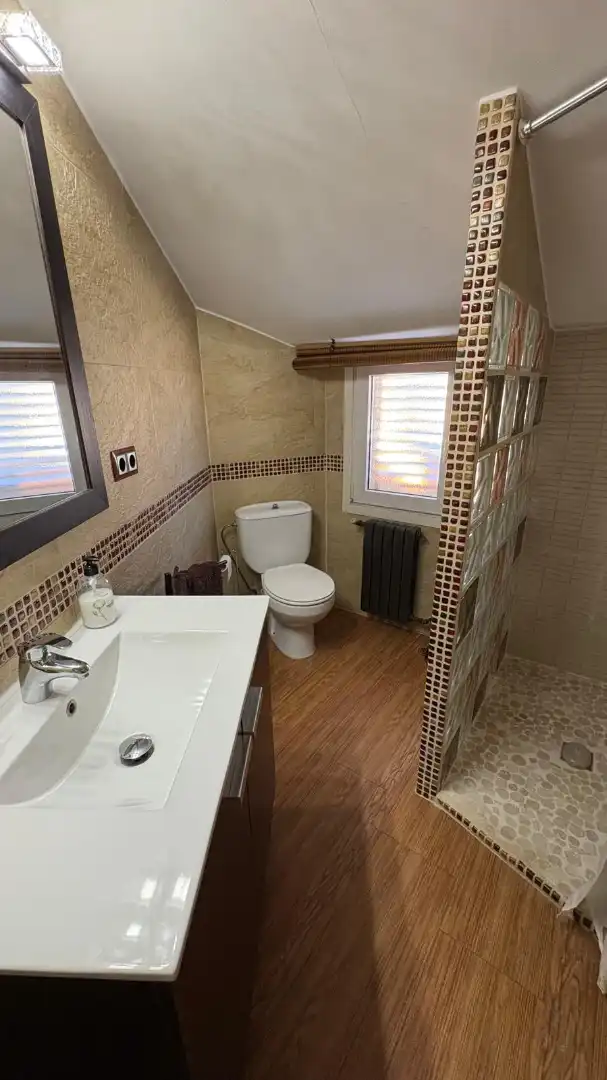 Baño de Casa o chalet en venta en Motilla del Palancar con Aire acondicionado, Calefacción y Parquet