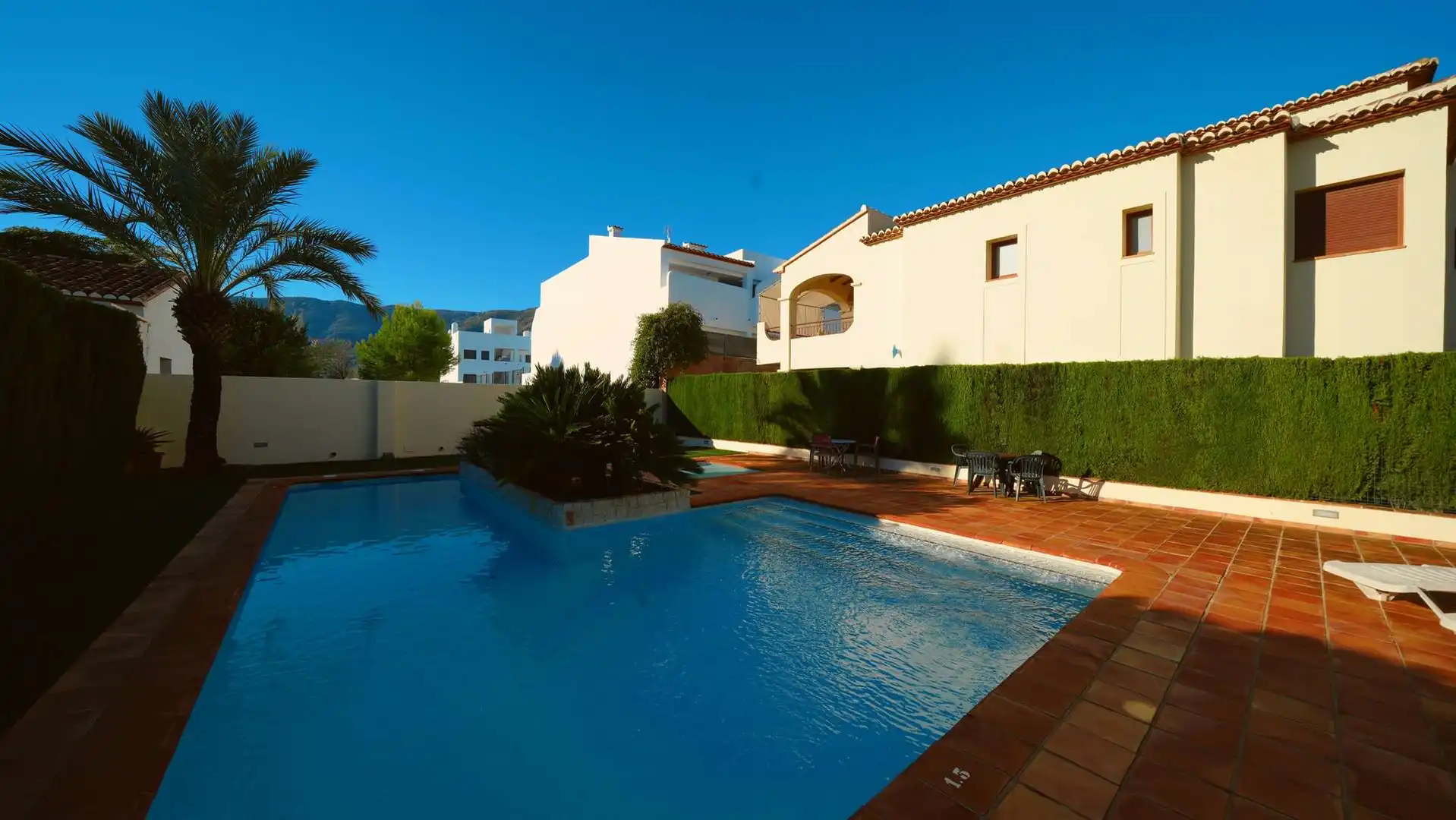 Piscina de Planta baixa en venda en Murla, Alicante