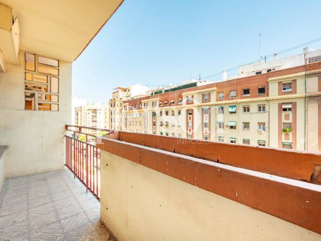 Piso en Venta en Nou Moles