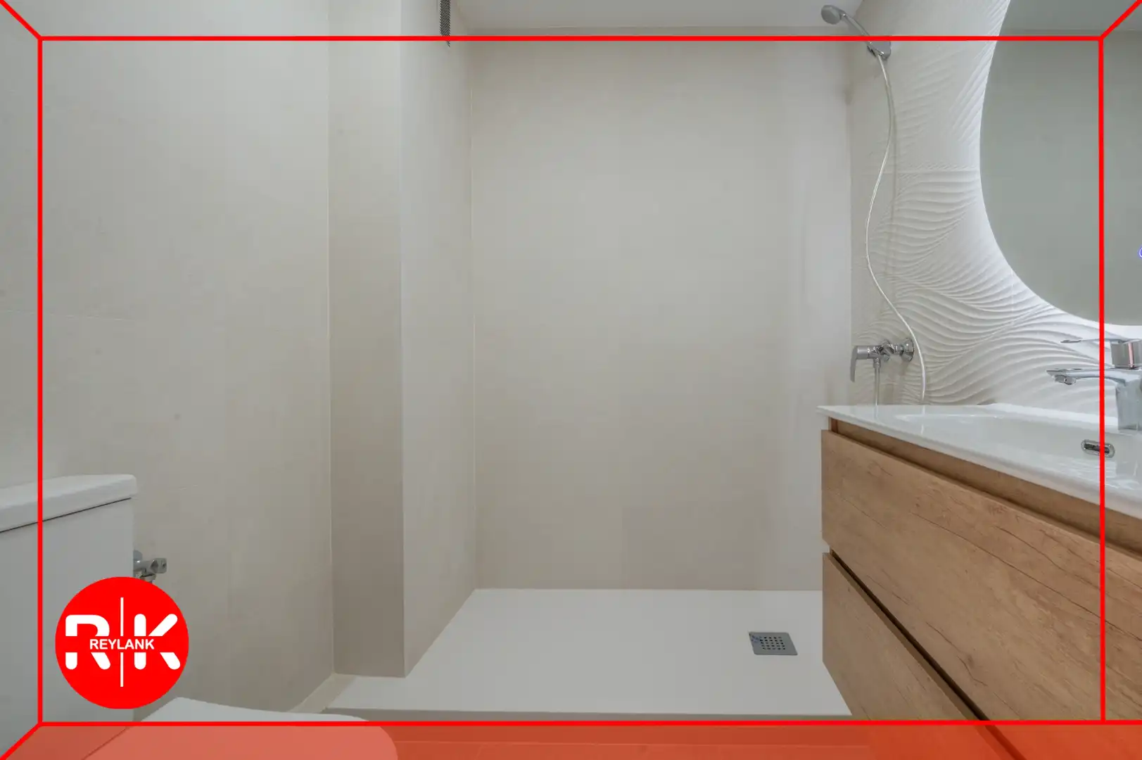 Bathroom of Flat for sale in Ciudad 70