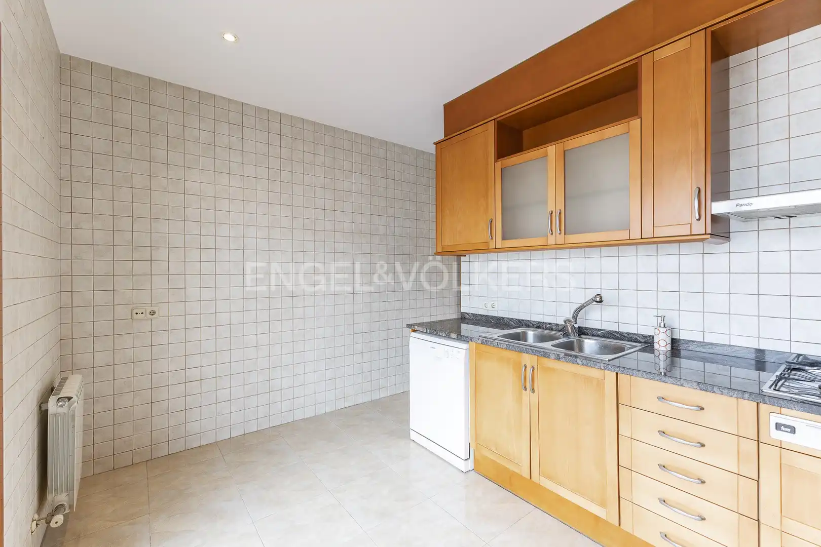 Kitchen of Flat for rent in Caldes d'Estrac  with Air Conditioner, Heating and Terrace