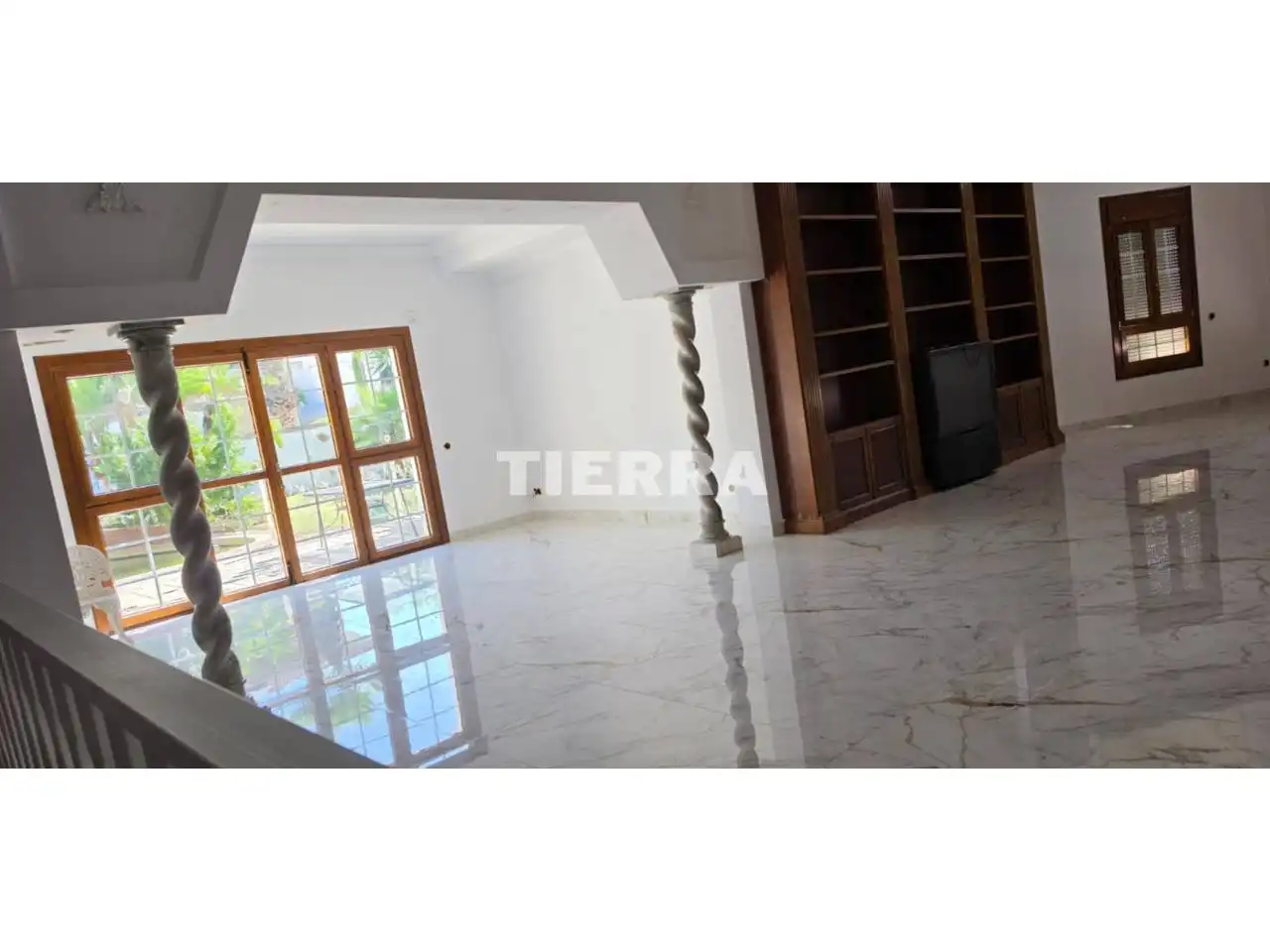 Chalet con piscina en venta en Calle los lirios, imagen 6