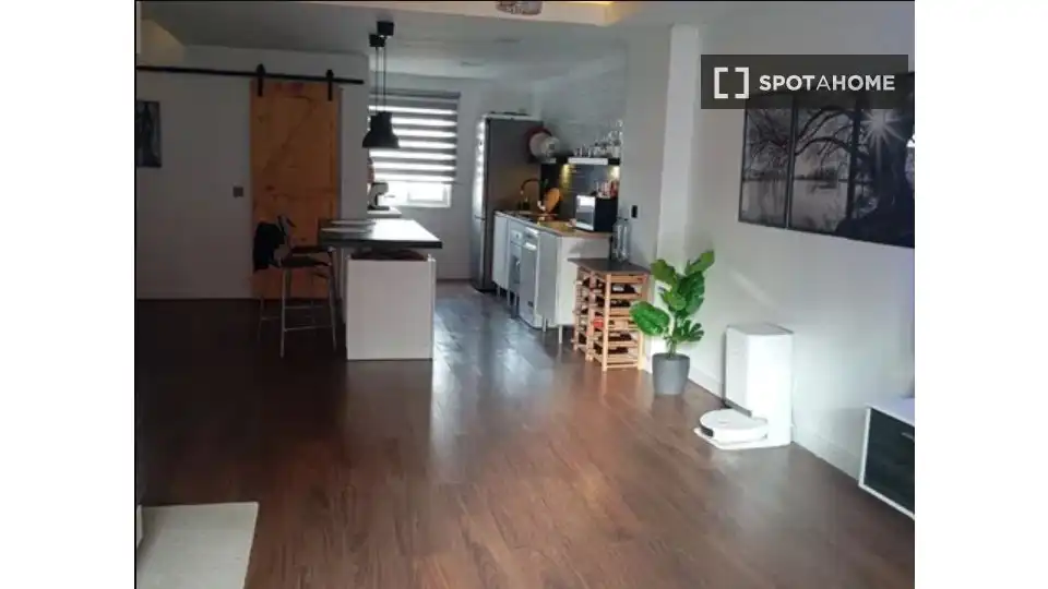 Room in Radazul