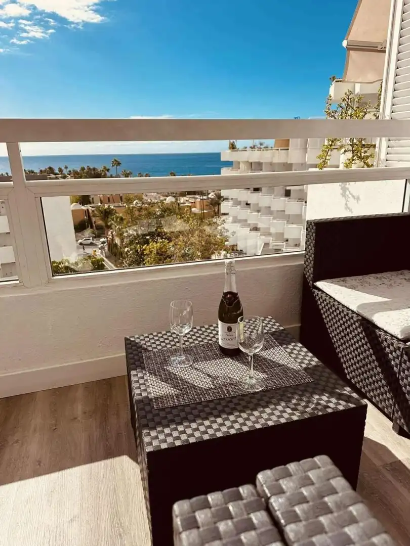 Apartamento con piscina en venta en Costa Adeje, imagen 5
