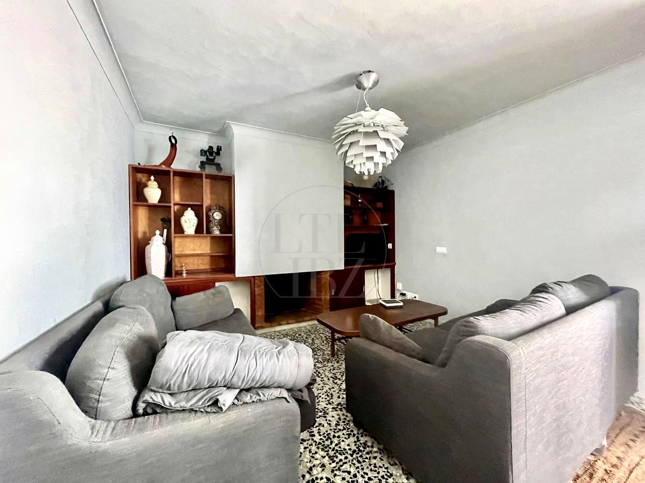 Sala d'estar de Apartament en venda en Eivissa amb Aire condicionat, Moblat i Balcó