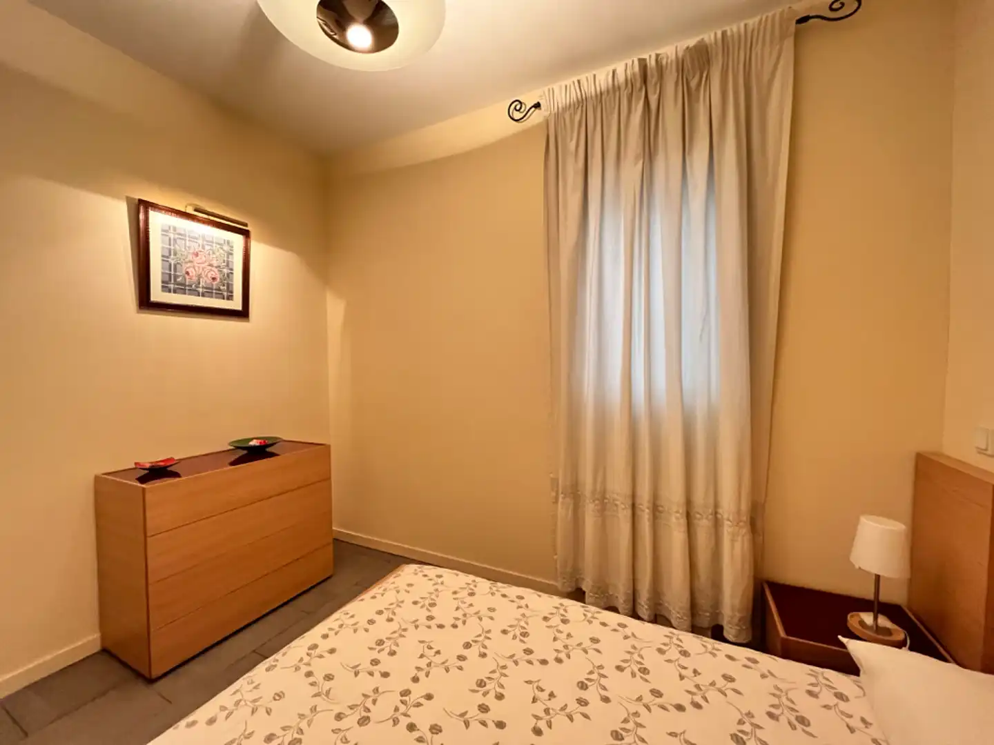 Schlafzimmer von Wohnung zum Verkauf in Madrid mit Terrasse, Möbliert und Ofen