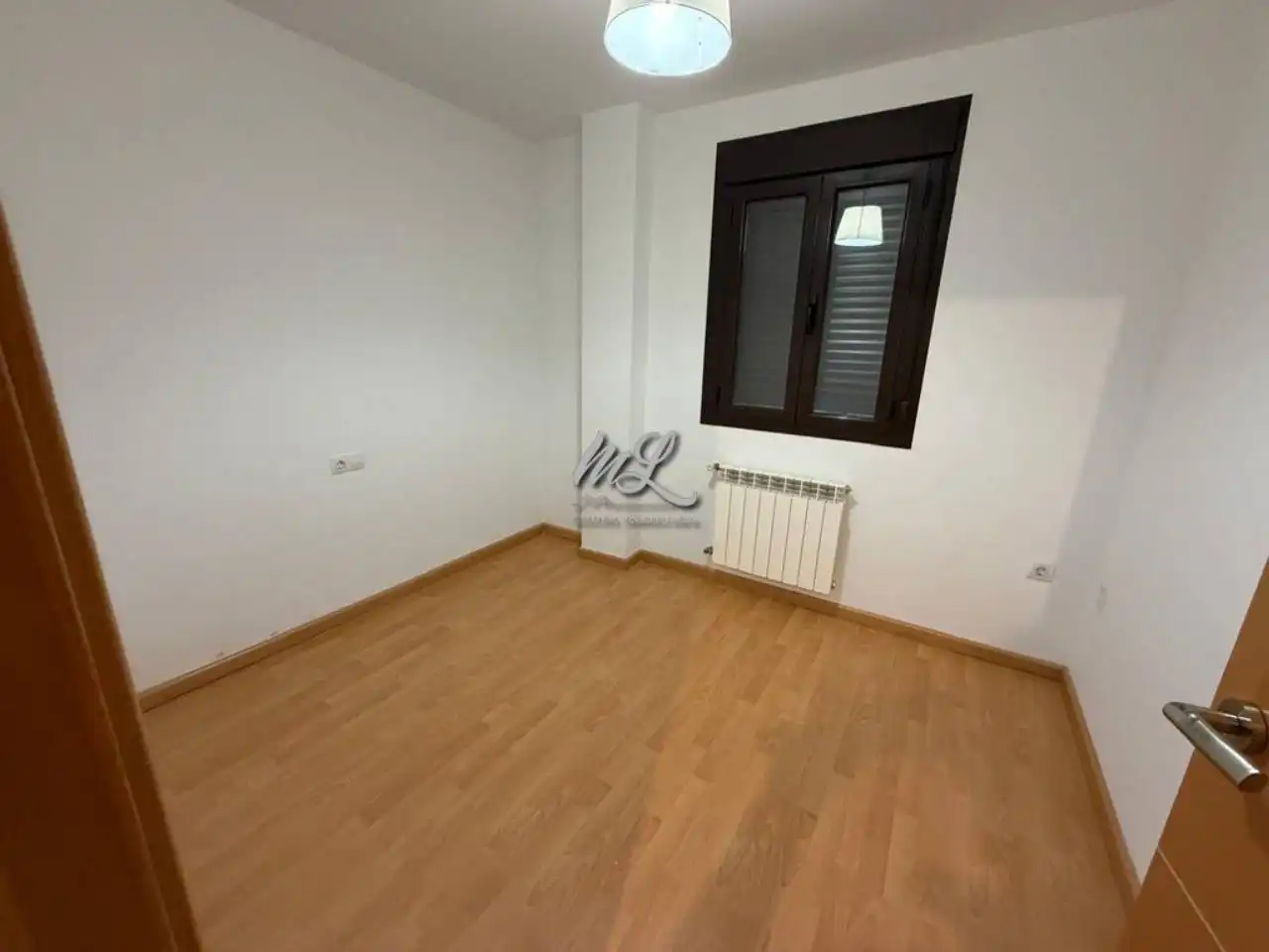 Schlafzimmer von Wohnung zum Verkauf in Bargas mit Heizung