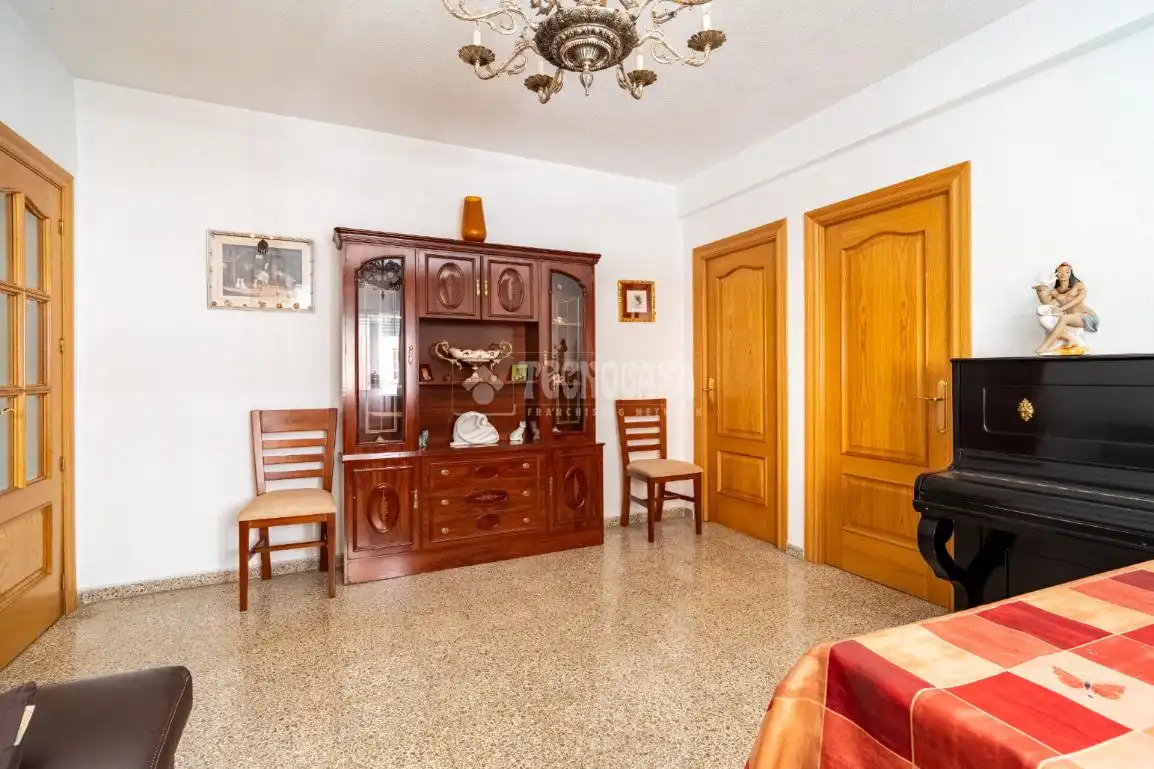Flat for sale in Granada  with Terrace and Balcony