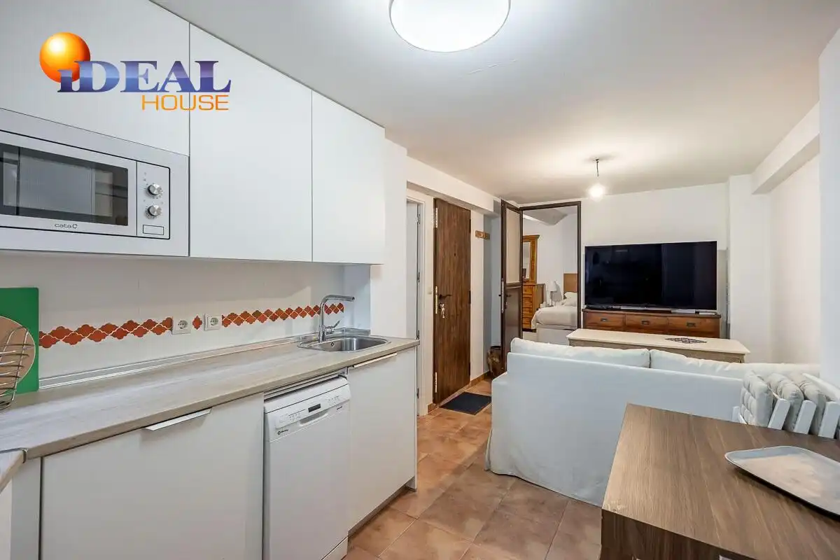Haus mit Terrasse zum Verkauf in Calle PERNALEROS BAJO, imagen 38