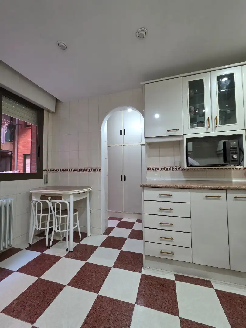 Cuina de Pis en venda en Fuenlabrada amb Aire condicionat, Calefacció i Parquet