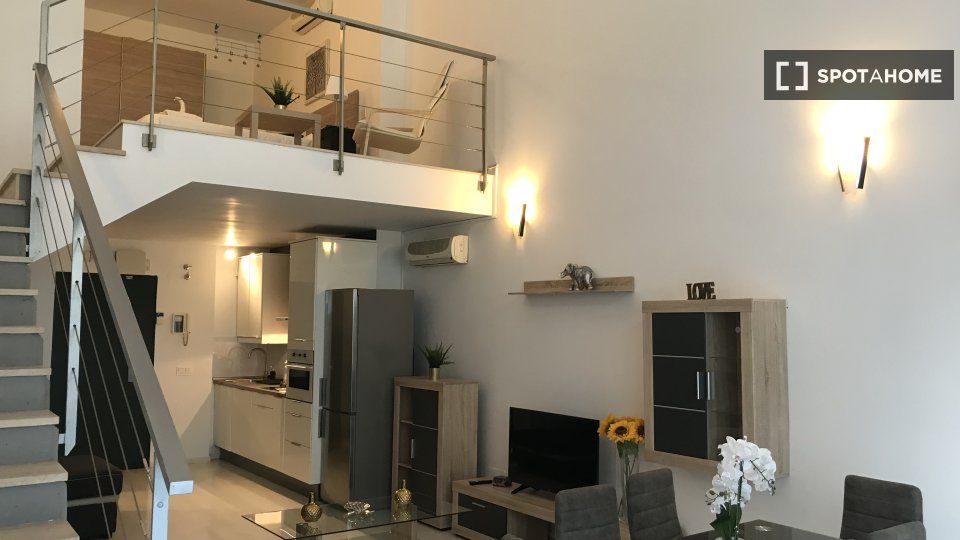 Kitchen of Flat to rent in  Madrid Capital  with Air Conditioner, Heating and Furnished