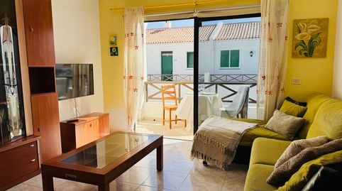 Foto 2 de Apartament de lloguer a Calle Hercules, Costa del Silencio, Arona