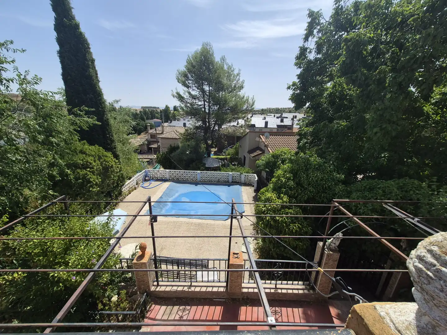 Piscina de Casa o chalet en venta en Albares con Calefacción, Jardín privado y Piscina