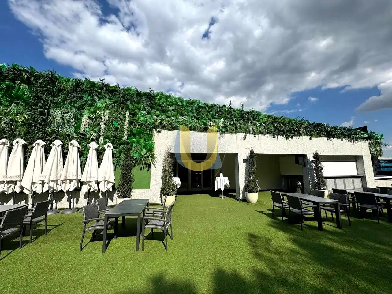 Terraza de Local en traspaso en San Sebastián de los Reyes