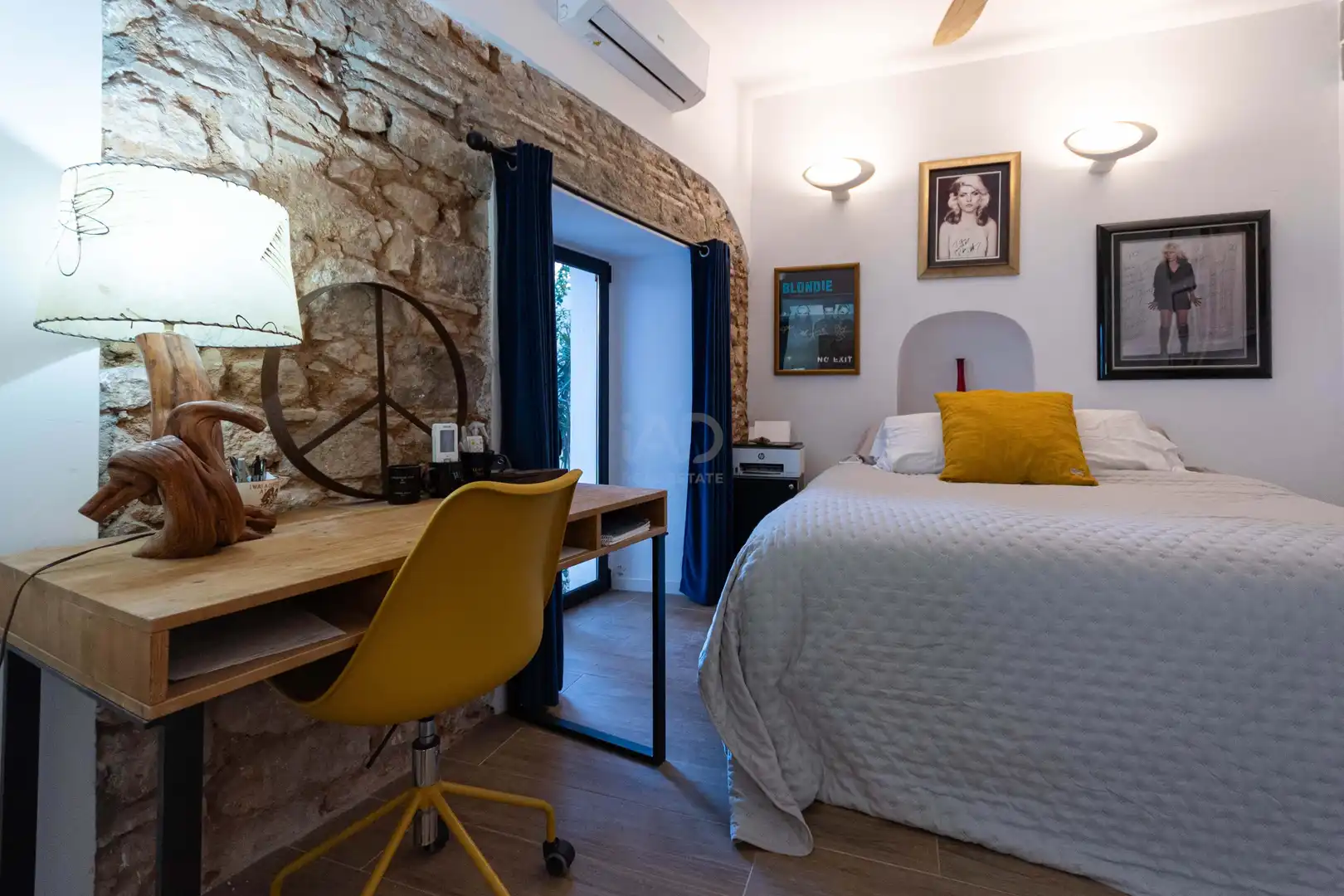 Bedroom of Flat for sale in Sitges  with Air Conditioner, Heating and Terrace