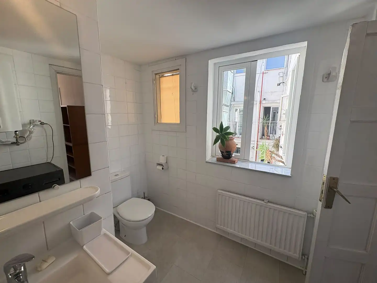 Flat for rent in Calle Don Pedro, Palacio