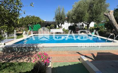 Swimming pool of House or chalet for sale in Alcalá de Guadaira  with Storage room