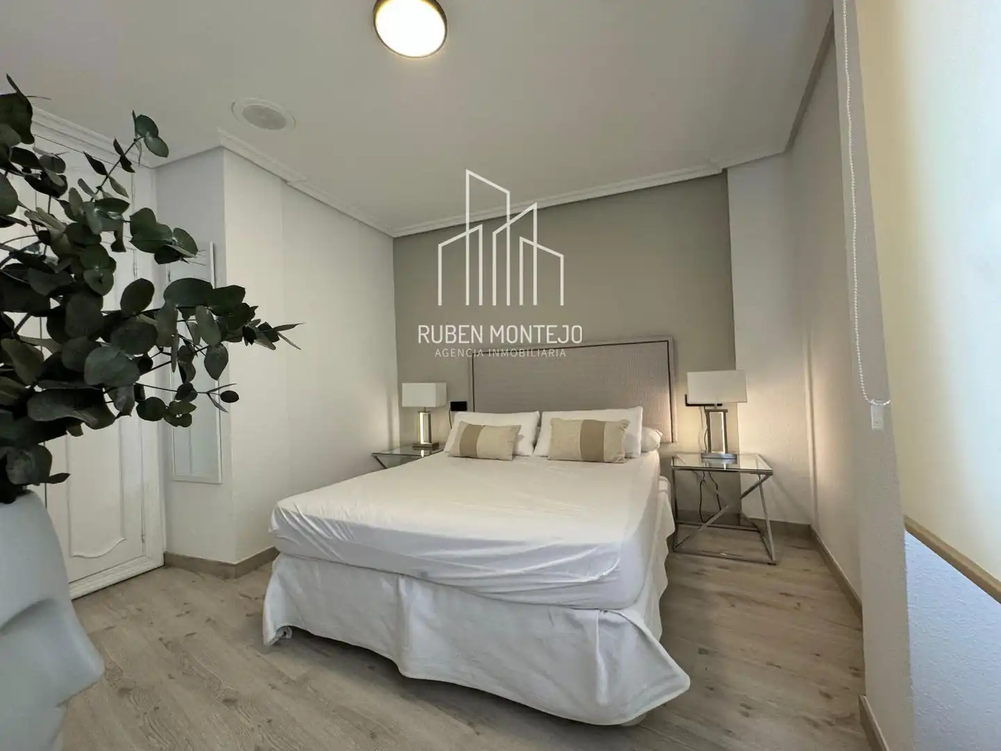 Apartamento de alquiler en Universidad - Tenerías