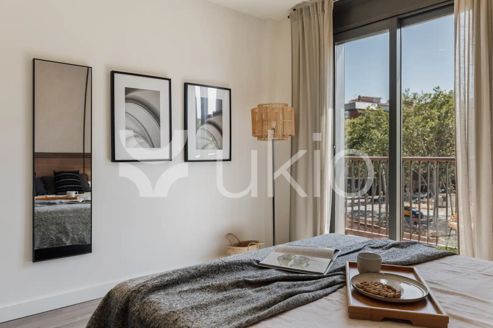 Bedroom of Apartments for rent in Barcelona  with Air Conditioner, Heating and Parquet flooring