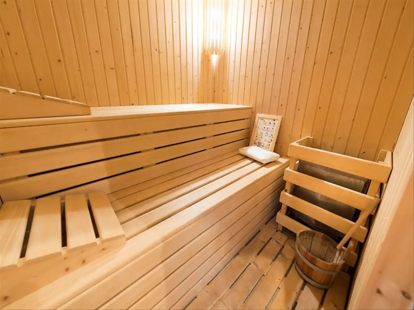 Bathroom of Houses for sale in L'Escala  with Air Conditioner, Heating and Private garden
