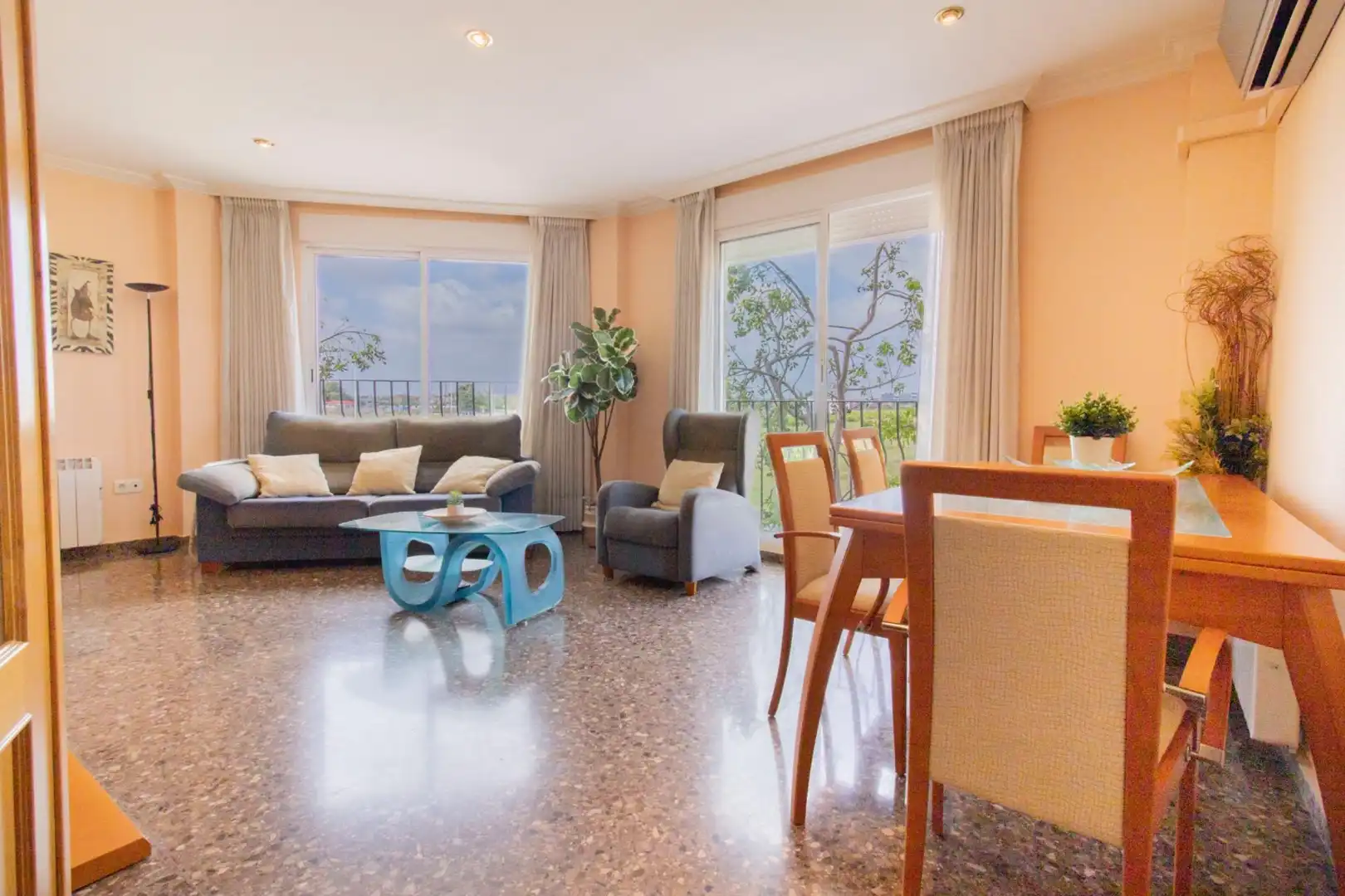 Living room of Flat for sale in Albuixech  with Air Conditioner, Heating and Balcony