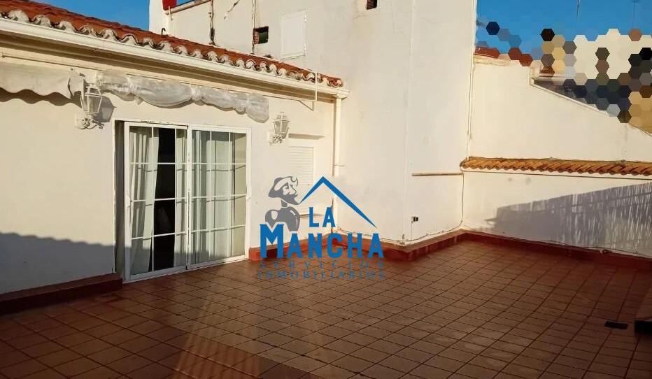 Photo 1 of Attic for sale in Plaza Plaza la Constitución, Centro, Albacete