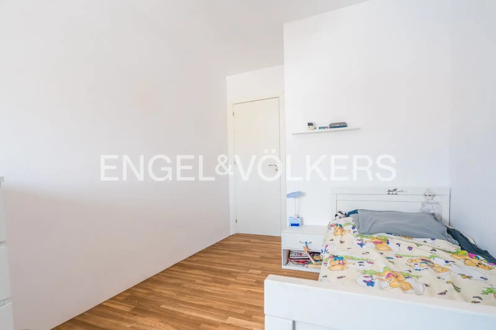 Bedroom of Flat for rent in Sagunto / Sagunt  with Air Conditioner, Heating and Parquet flooring