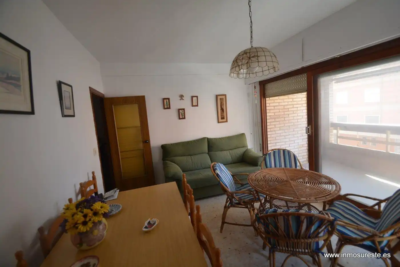 Sala d'estar de Pis en venda en Torrevieja amb Balcó