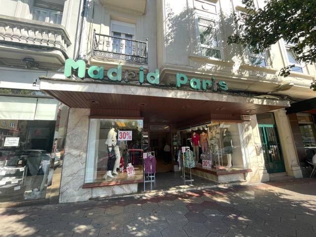 Local comercial en Alquiler en Estrada de Castela en Plaza de España