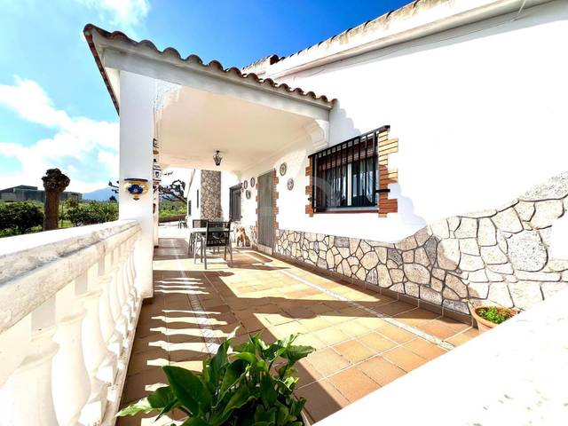 Casa-chalet en Venta en Grau - Quintanes