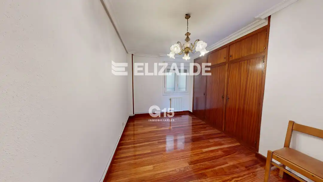 Jardín de Piso en venta en Hernani con Terraza, Trastero y Balcón