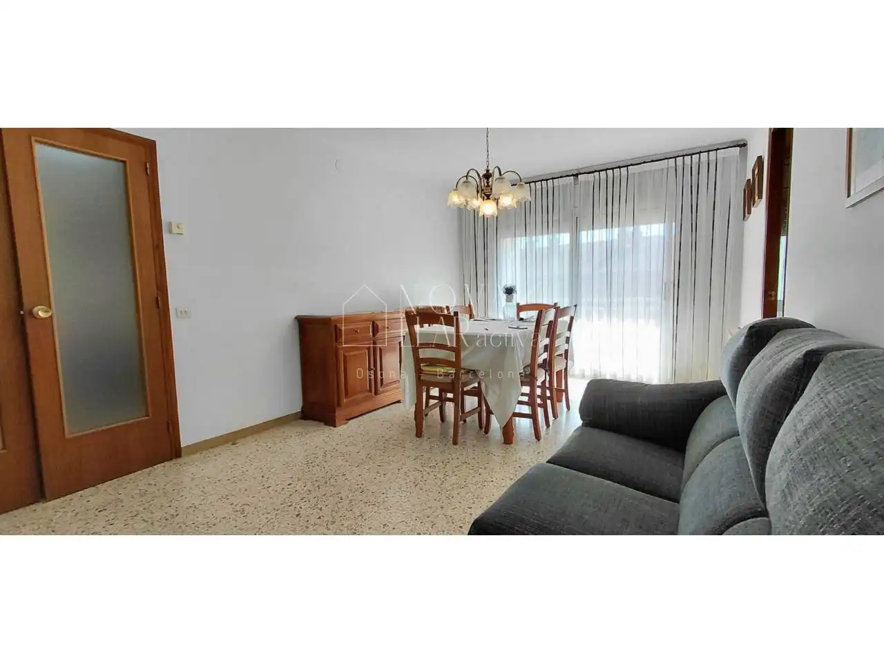 Wohnzimmer von Wohnungen zum Verkauf in Centelles mit Heizung und Balkon