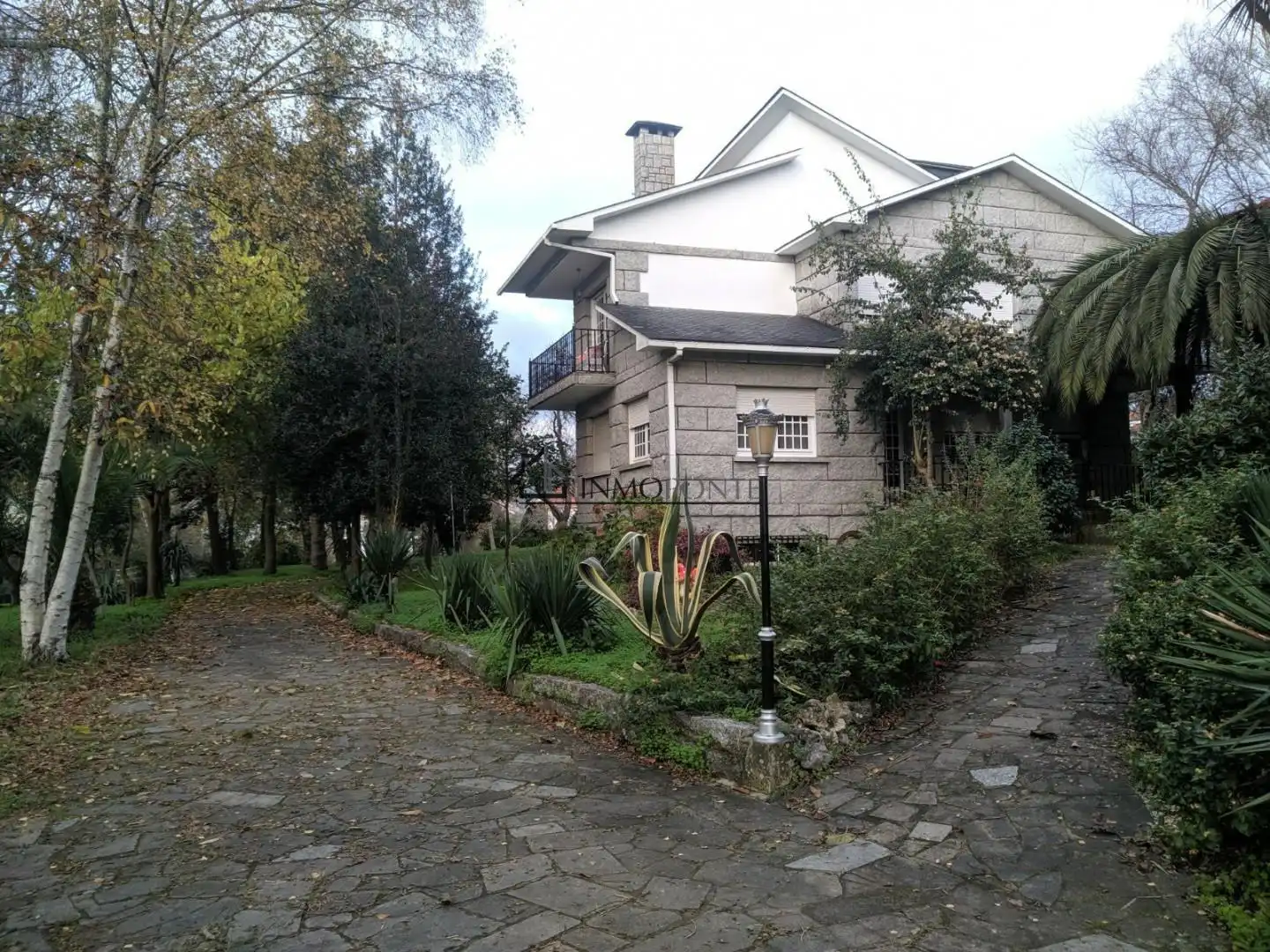 Vista exterior de Casa o chalet de alquiler en Vilagarcía de Arousa con Jardín privado