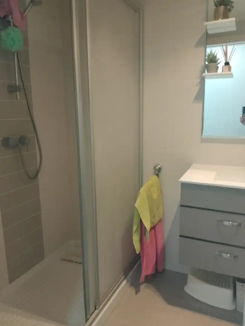 Bany de Apartament en venda en Mont-roig del Camp amb Aire condicionat, Jardí privat i Terrassa