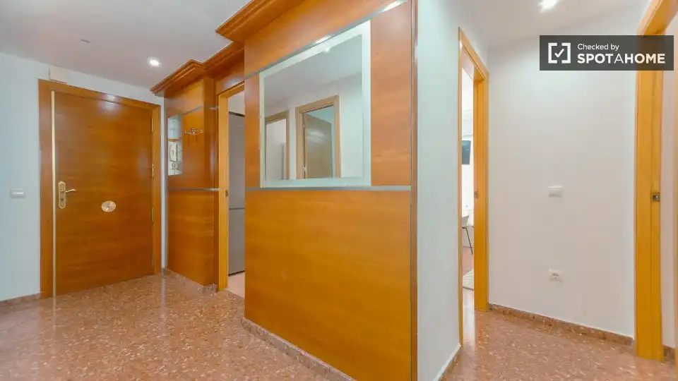 Room in L'Eixereta