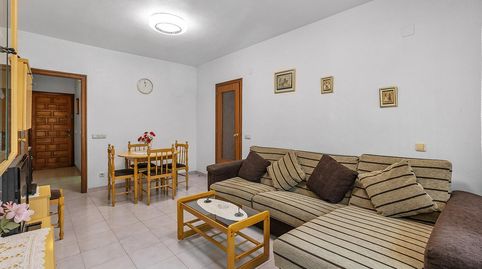 Foto 3 de Piso en venta en Calle del Mar, 46, Las Piscinas Naturales, Torrevieja