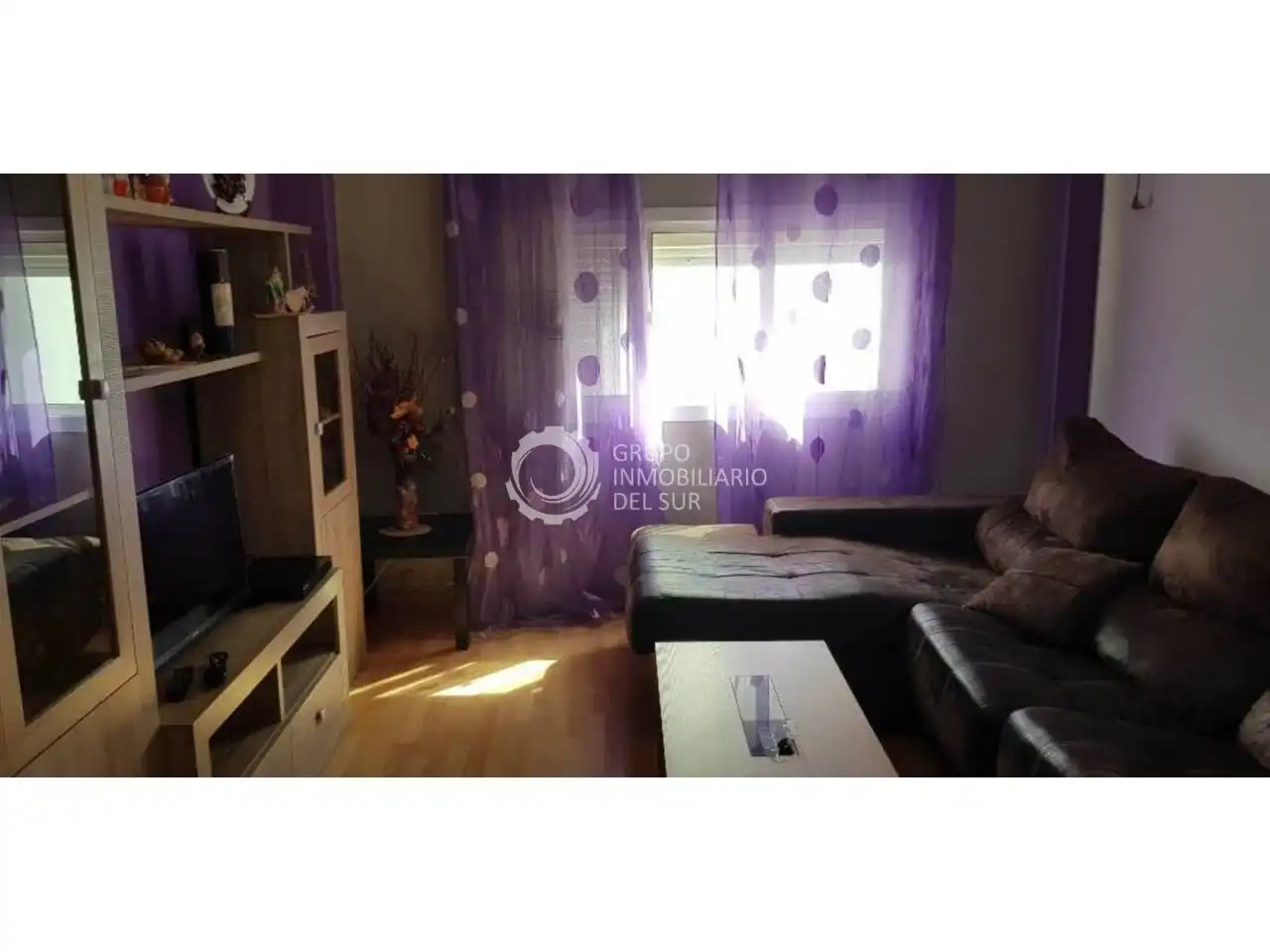 Sala de estar de Piso en venta en Puerto Real con Parquet y Amueblado