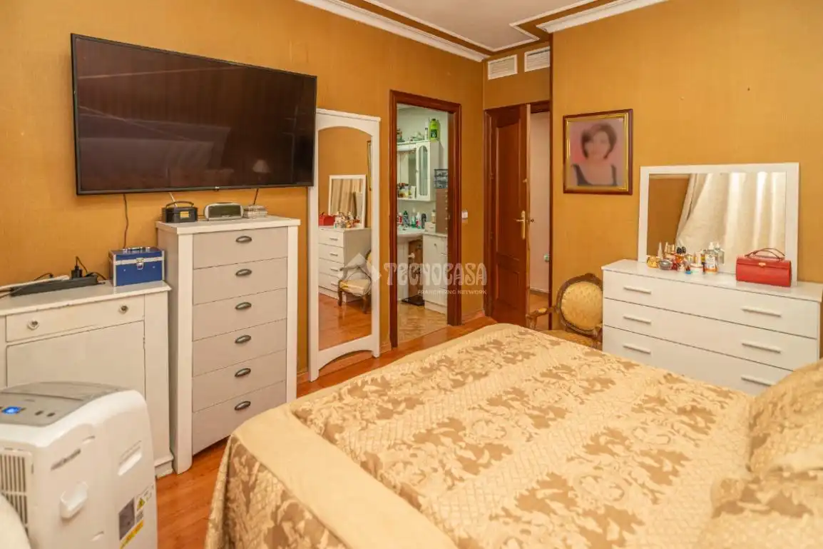 Habitación de Piso en venta en Linares con Aire acondicionado y Calefacción