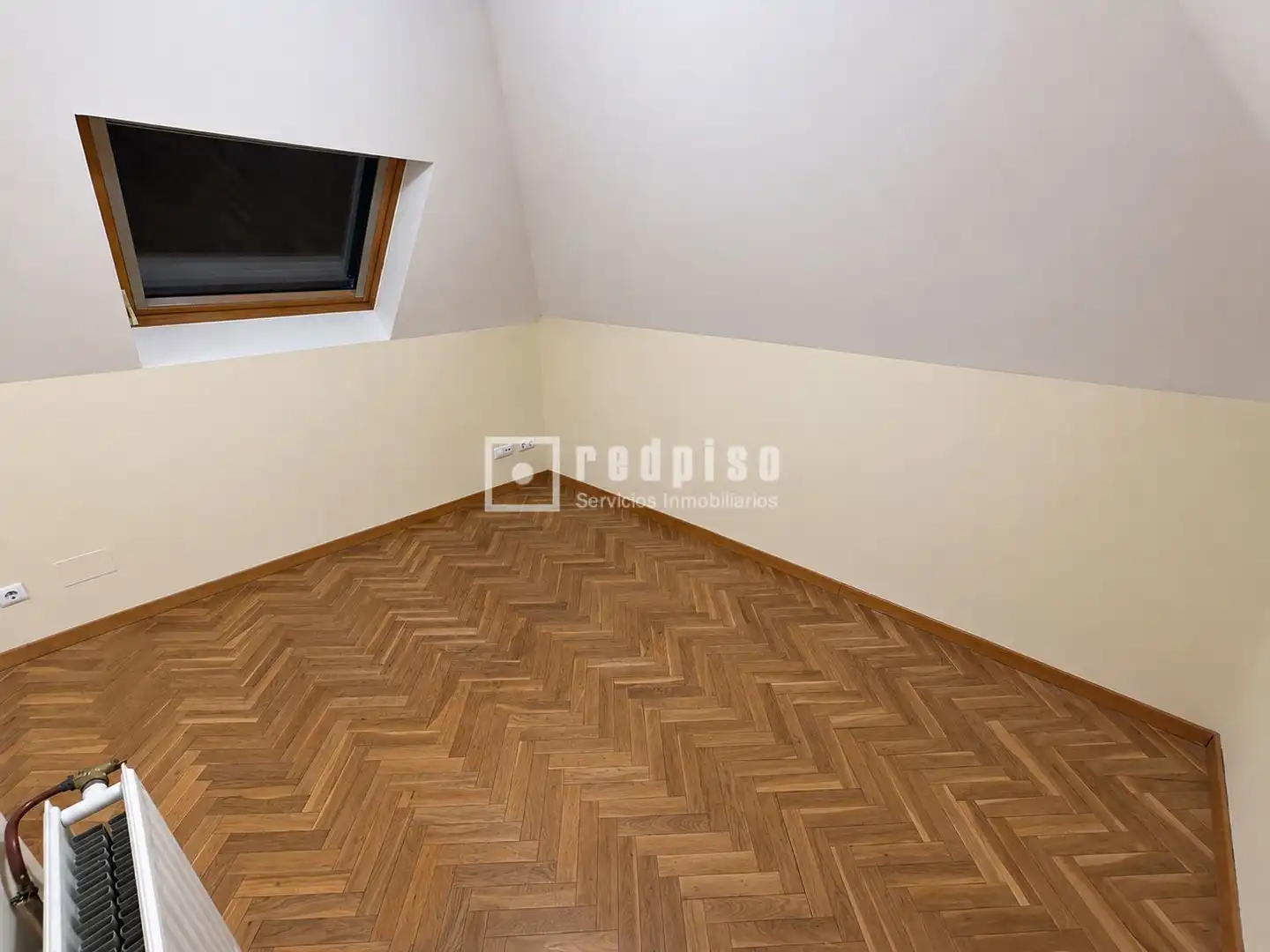 Habitación de Ático en venta en Madrid con Aire acondicionado, Calefacción y Parquet