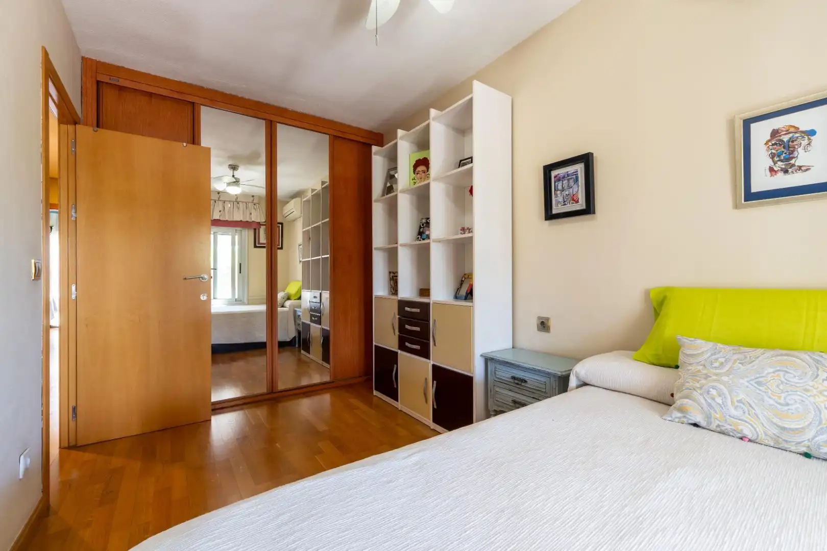 Bedroom of Detached homes for sale in Córdoba  with Air Conditioner, Heating and Storage room